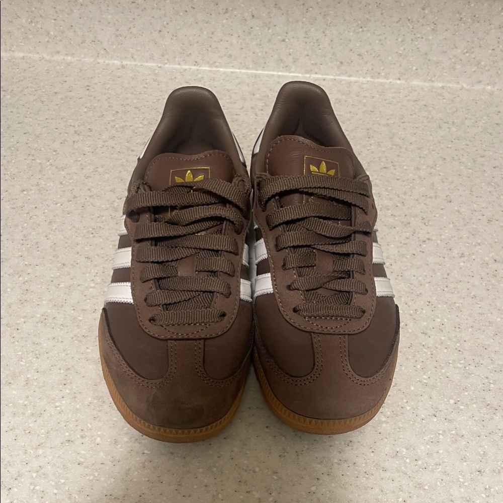 Women’s Adidas Sambas